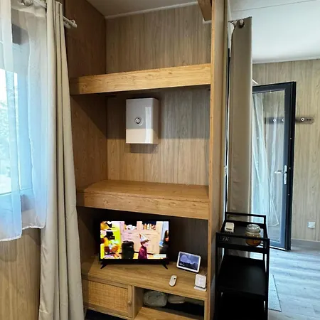 Ecofriendly Tinyhouse On An Enclosed Casa vacanze