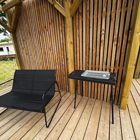 Ecofriendly Tinyhouse On An Enclosed Holiday home